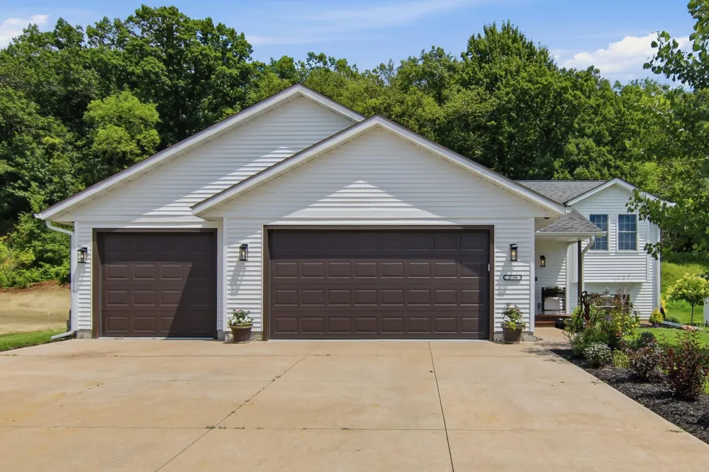 3798 Nicholas Drive Menomonie, WI 54751