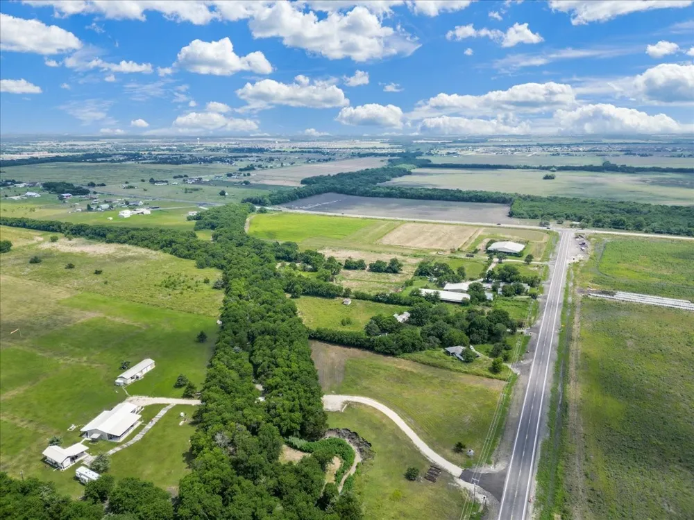 5077 Fm 547 Farmersville, TX 75442