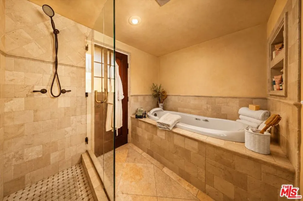 1903 Coyote Circle Santa Barbara, CA 93108