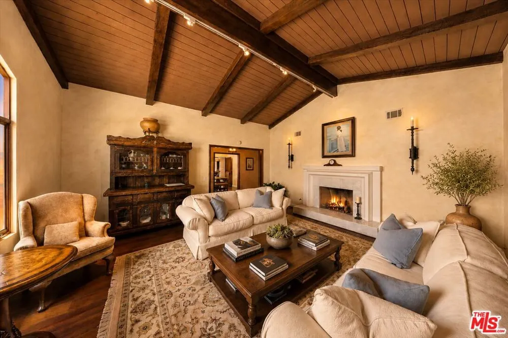 1903 Coyote Circle Santa Barbara, CA 93108