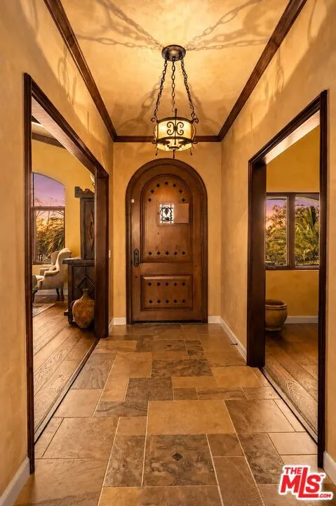 1903 Coyote Circle Santa Barbara, CA 93108