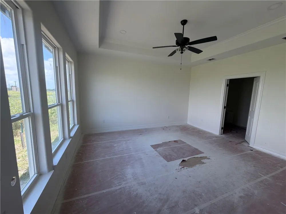 1810 Spoonbill Drive Portland, TX 78374