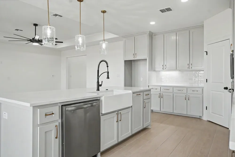 1810 Spoonbill Drive Portland, TX 78374