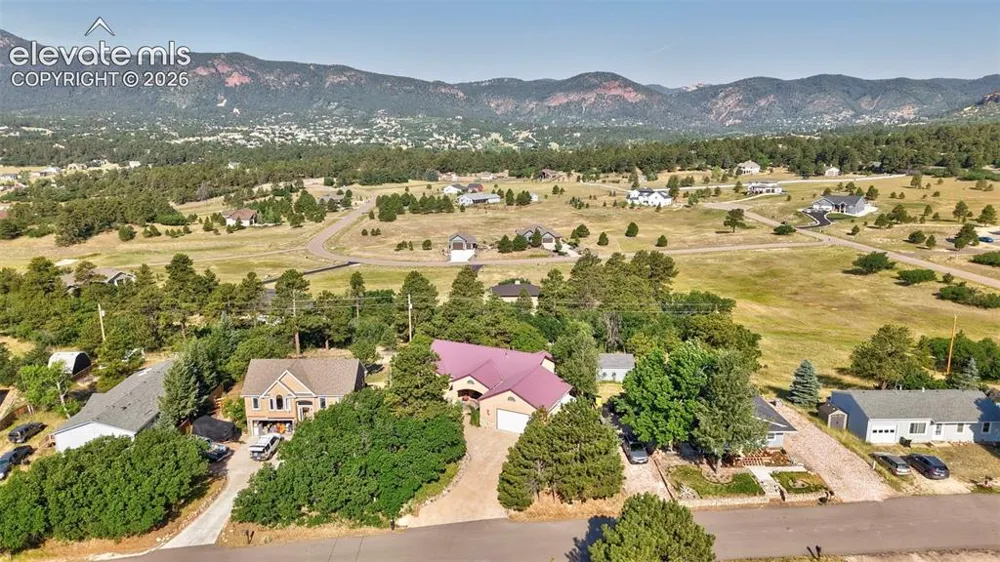 746 Westward Lane Palmer Lake, CO 80133