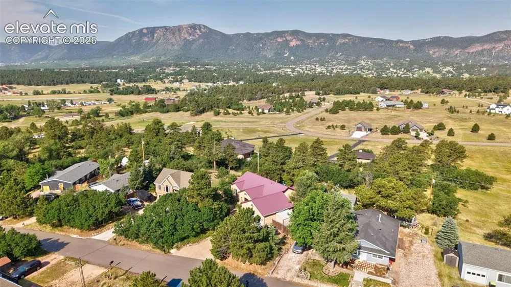 746 Westward Lane Palmer Lake, CO 80133