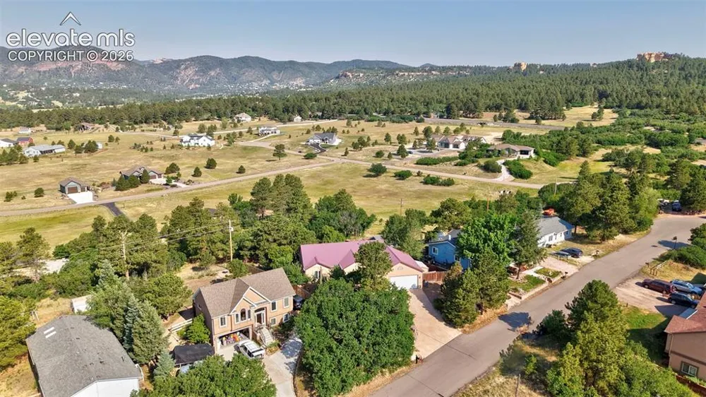746 Westward Lane Palmer Lake, CO 80133