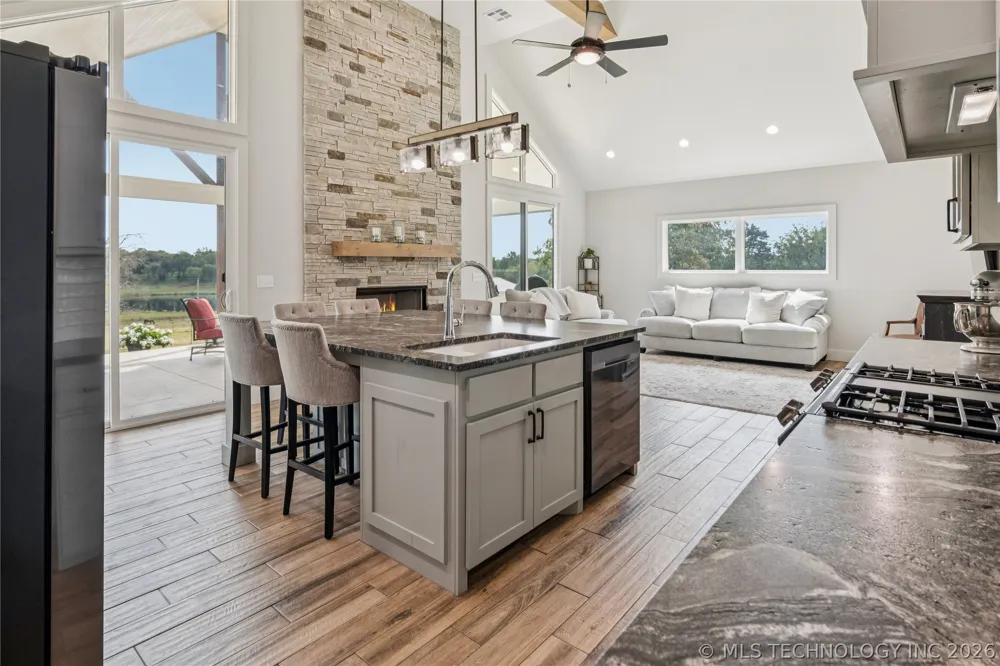 16064 S 4210 ROAD Claremore, OK 74017