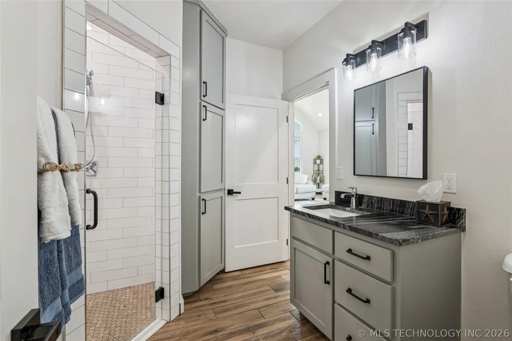 16064 S 4210 ROAD Claremore, OK 74017