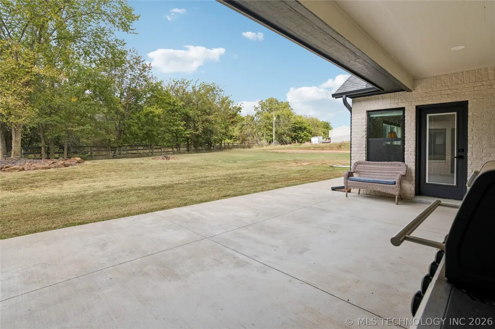 16064 S 4210 ROAD Claremore, OK 74017
