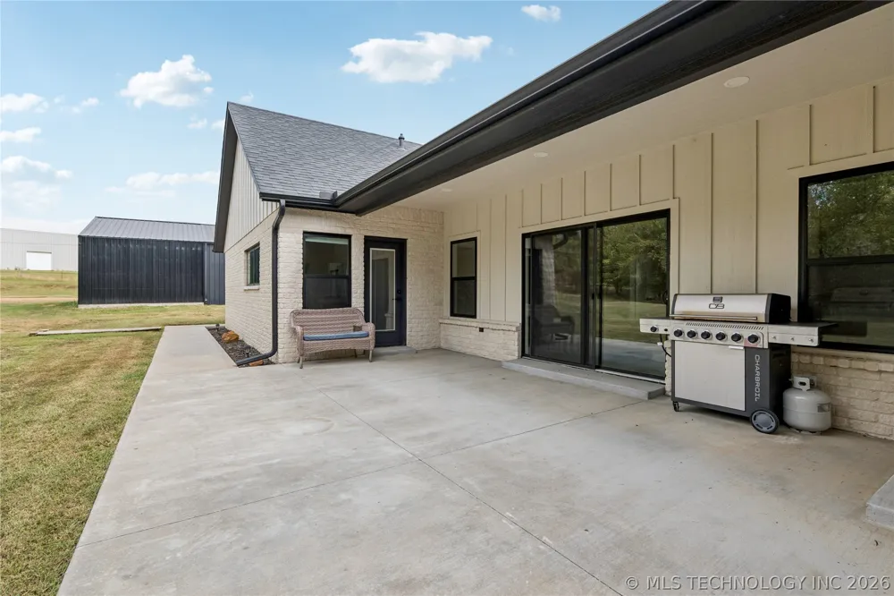 16064 S 4210 ROAD Claremore, OK 74017