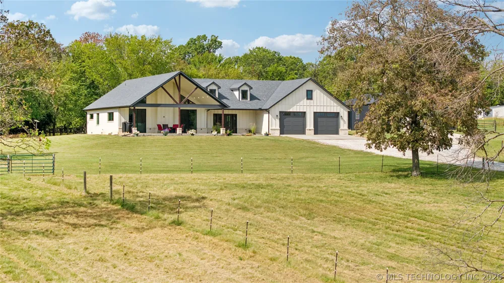 16064 S 4210 ROAD Claremore, OK 74017