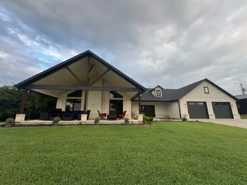 16064 S 4210 ROAD Claremore, OK 74017