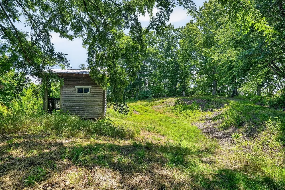 99 Judkins Ln Hickman, TN 38567