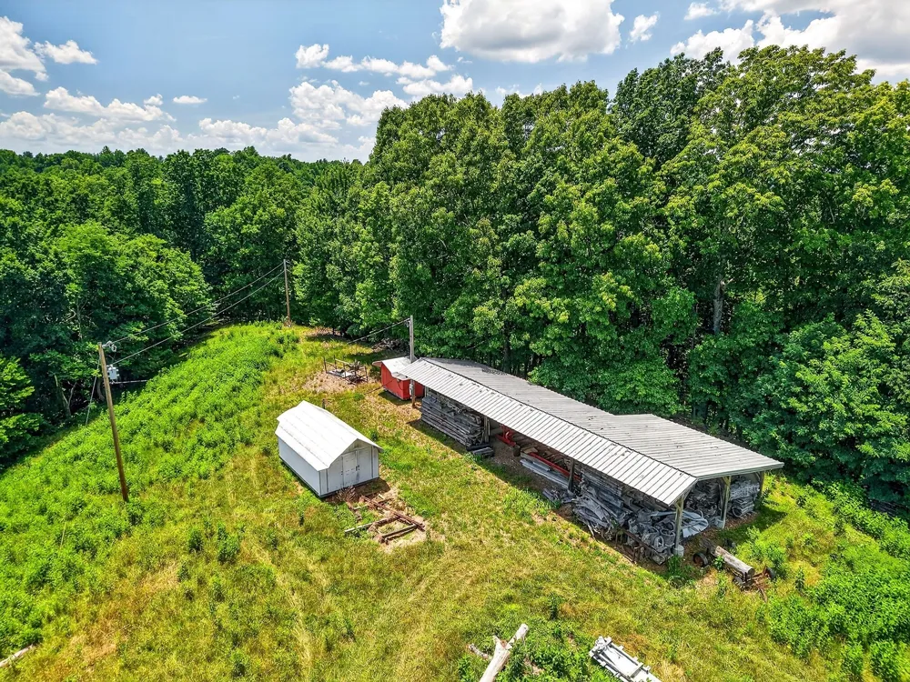 99 Judkins Ln Hickman, TN 38567