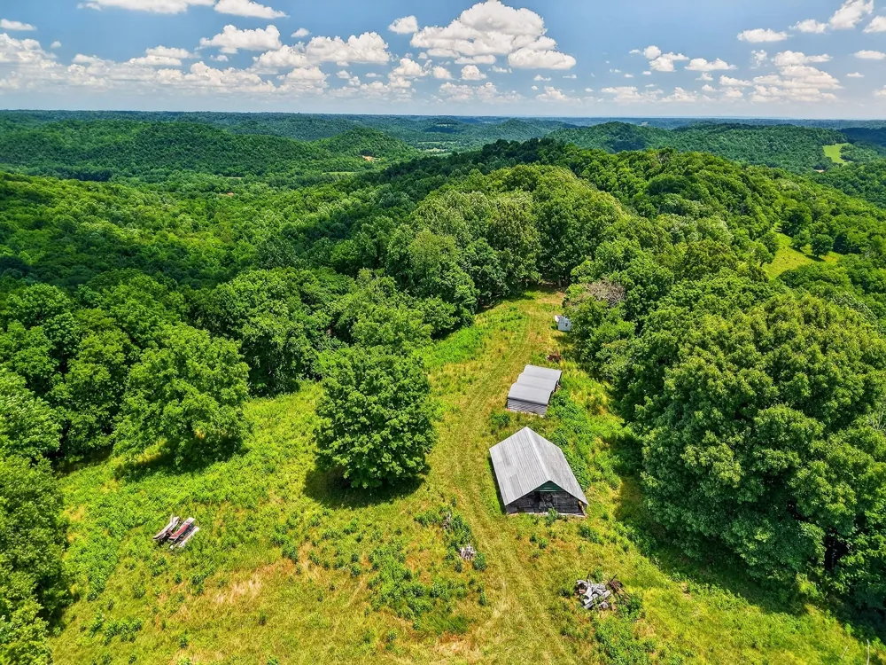 99 Judkins Ln Hickman, TN 38567