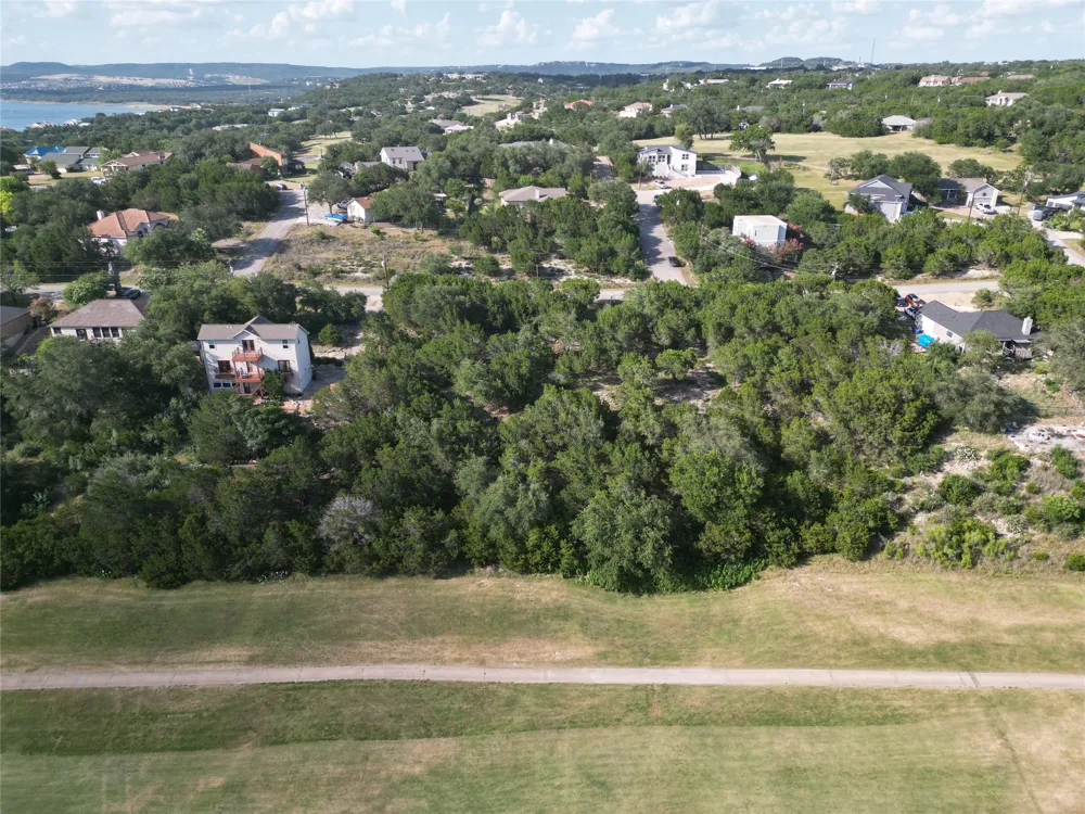4716 Country Club Drive Lago Vista, TX 78645