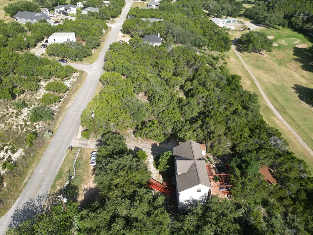 4716 Country Club Drive Lago Vista, TX 78645