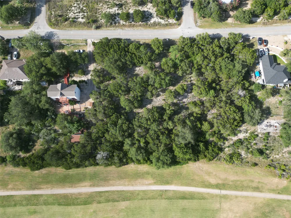 4716 Country Club Drive Lago Vista, TX 78645