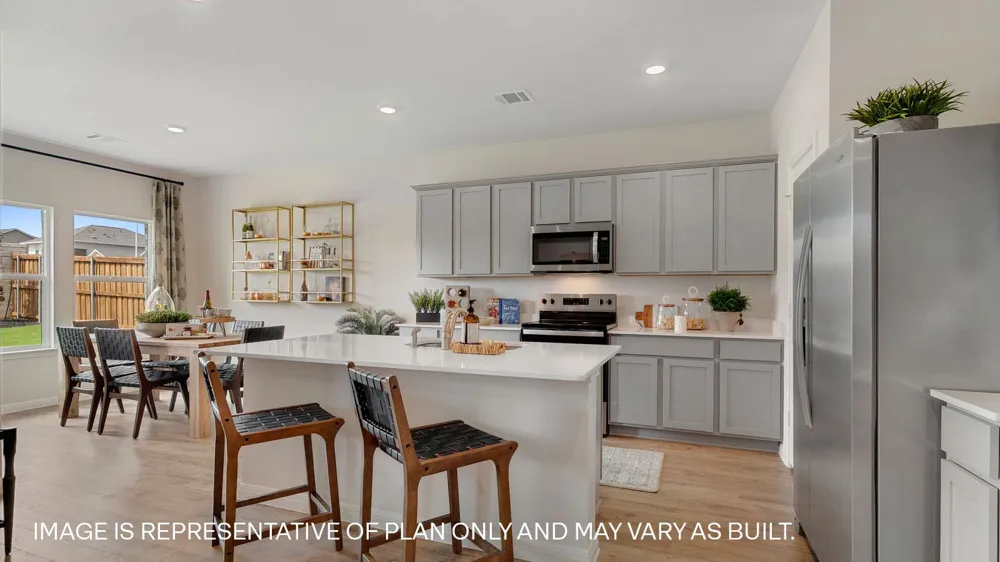 12204 Silverton Tree Bend Mustang Ridge, TX 78610