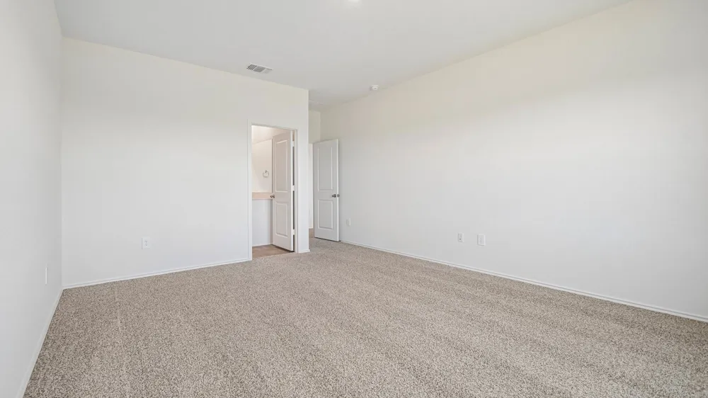 12204 Silverton Tree Bend Mustang Ridge, TX 78610