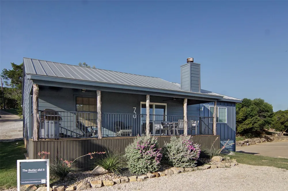 1782 FM 2951 ##3 Graford, TX 76449