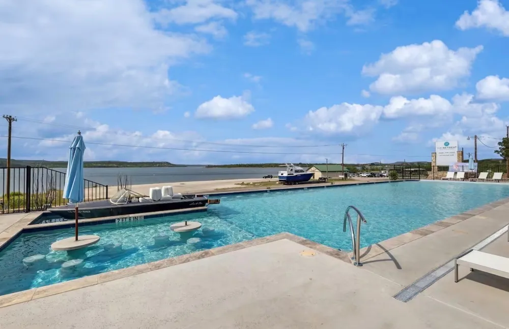 1782 FM 2951 ##3 Graford, TX 76449