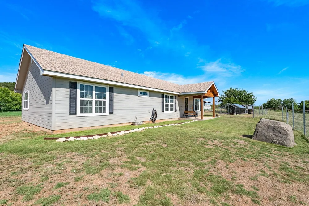 1002 County Road 209 Wingate, TX 79566