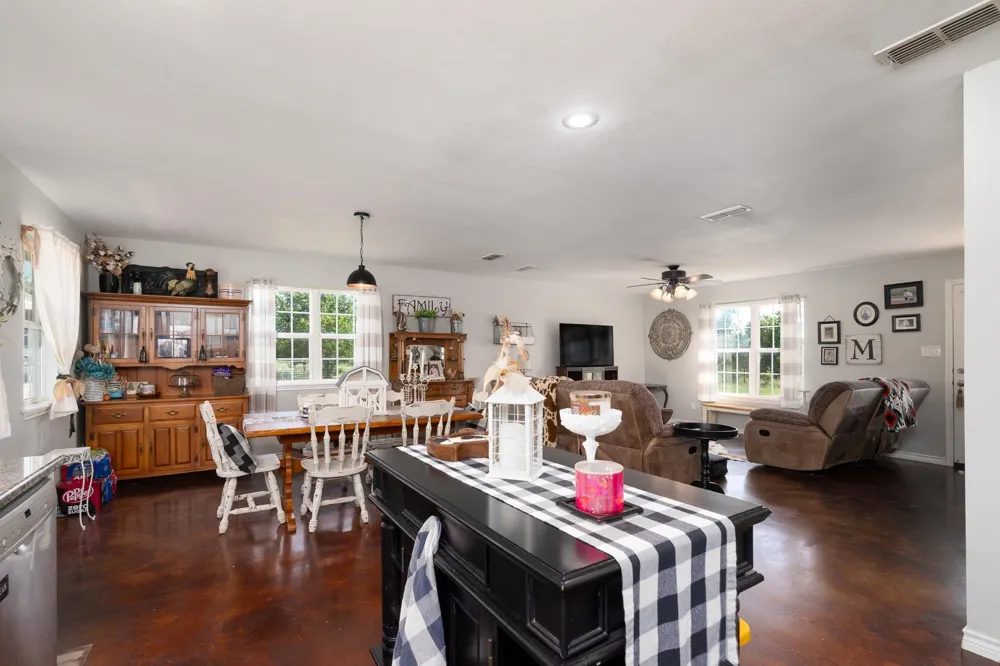 1002 County Road 209 Wingate, TX 79566