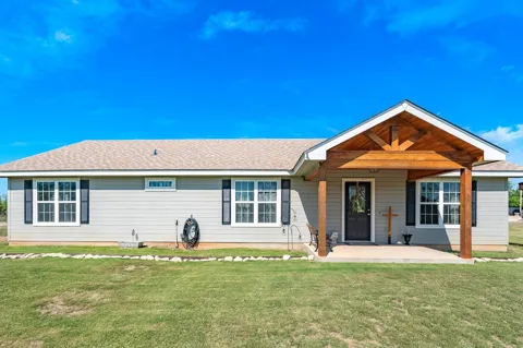 1002 County Road 209