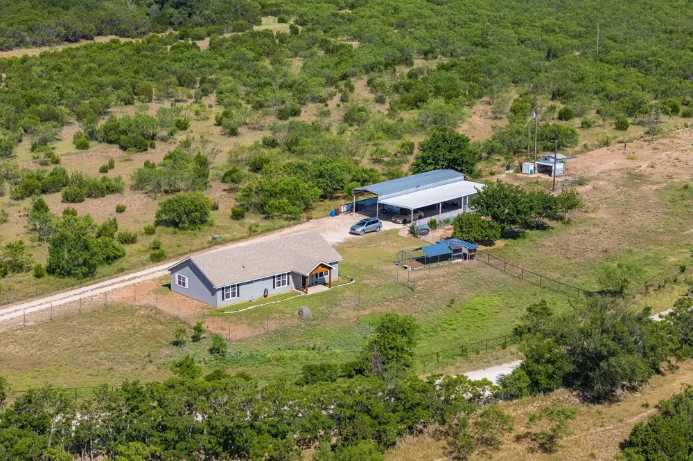 1002 County Road 209 Wingate, TX 79566