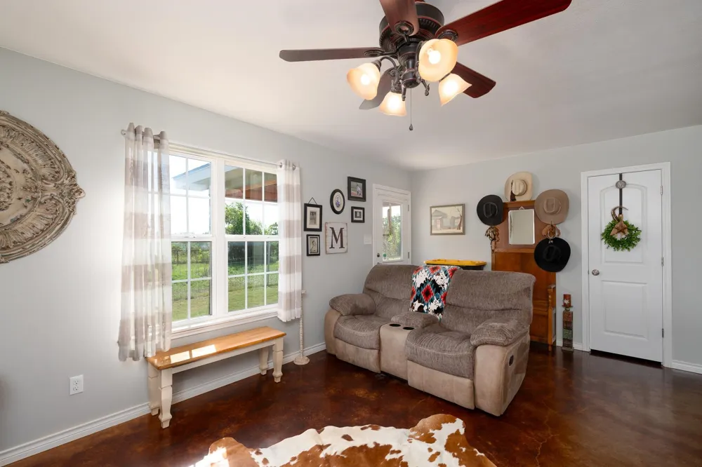 1002 County Road 209 Wingate, TX 79566