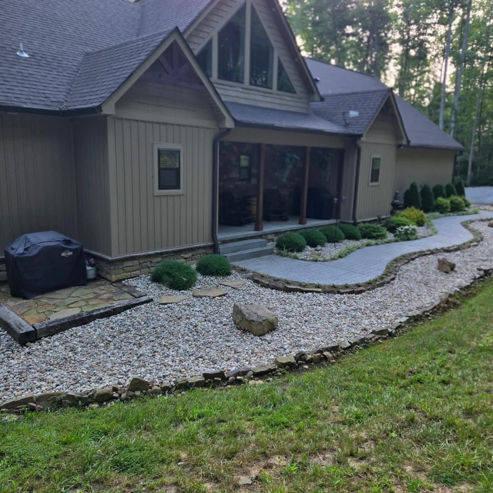 354 Mountain Farms Road Signal Mountain, TN 37377