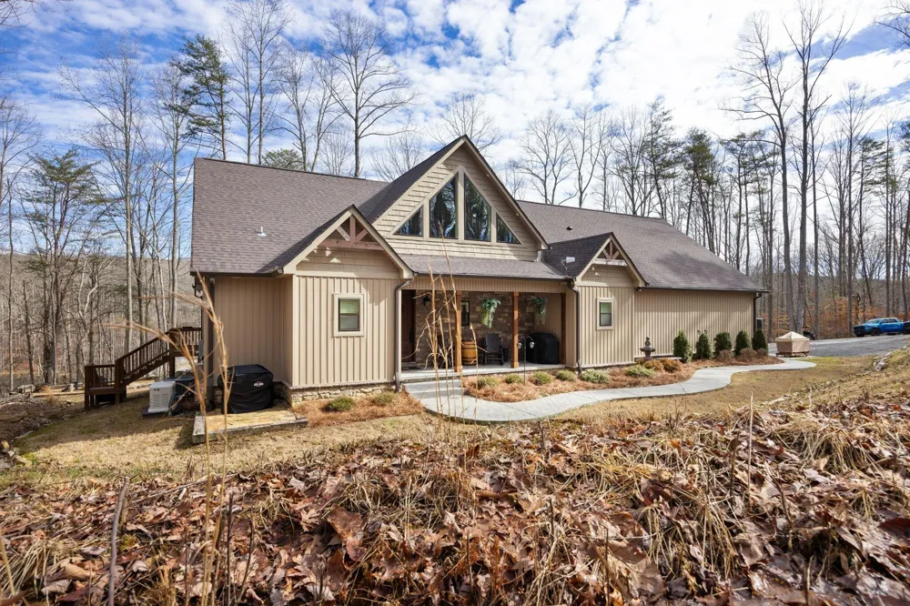 354 Mountain Farms Road Signal Mountain, TN 37377