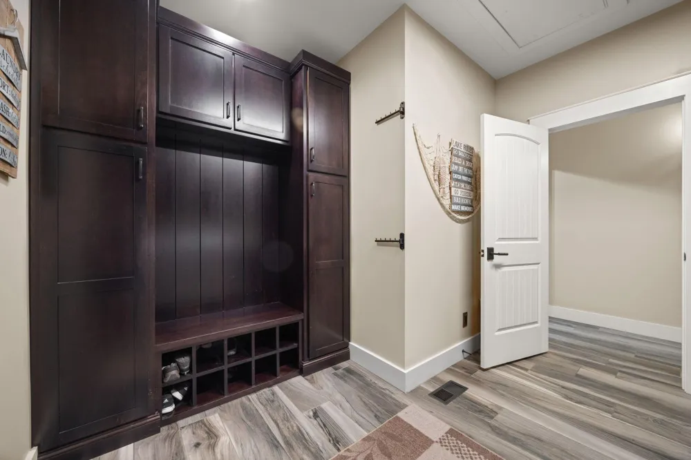 354 Mountain Farms Road Signal Mountain, TN 37377