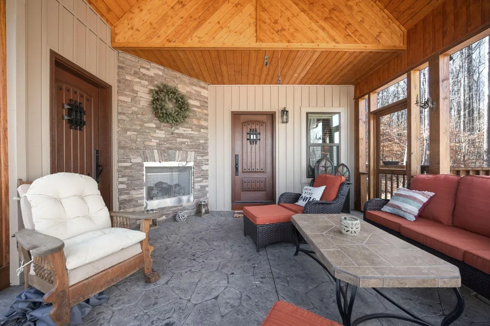 354 Mountain Farms Road Signal Mountain, TN 37377