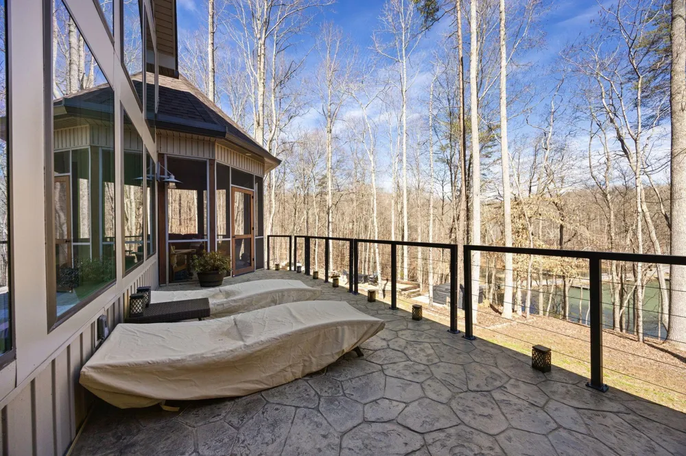354 Mountain Farms Road Signal Mountain, TN 37377