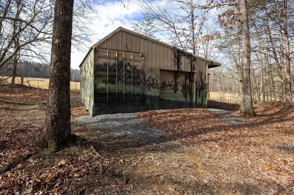 354 Mountain Farms Road Signal Mountain, TN 37377
