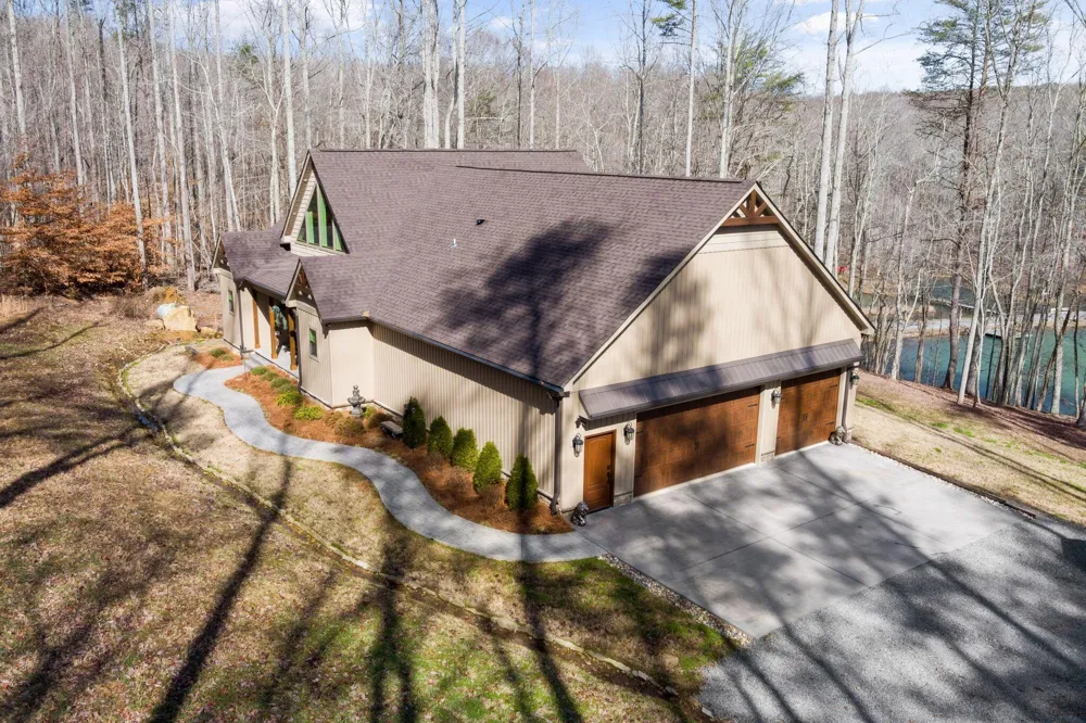 354 Mountain Farms Road Signal Mountain, TN 37377