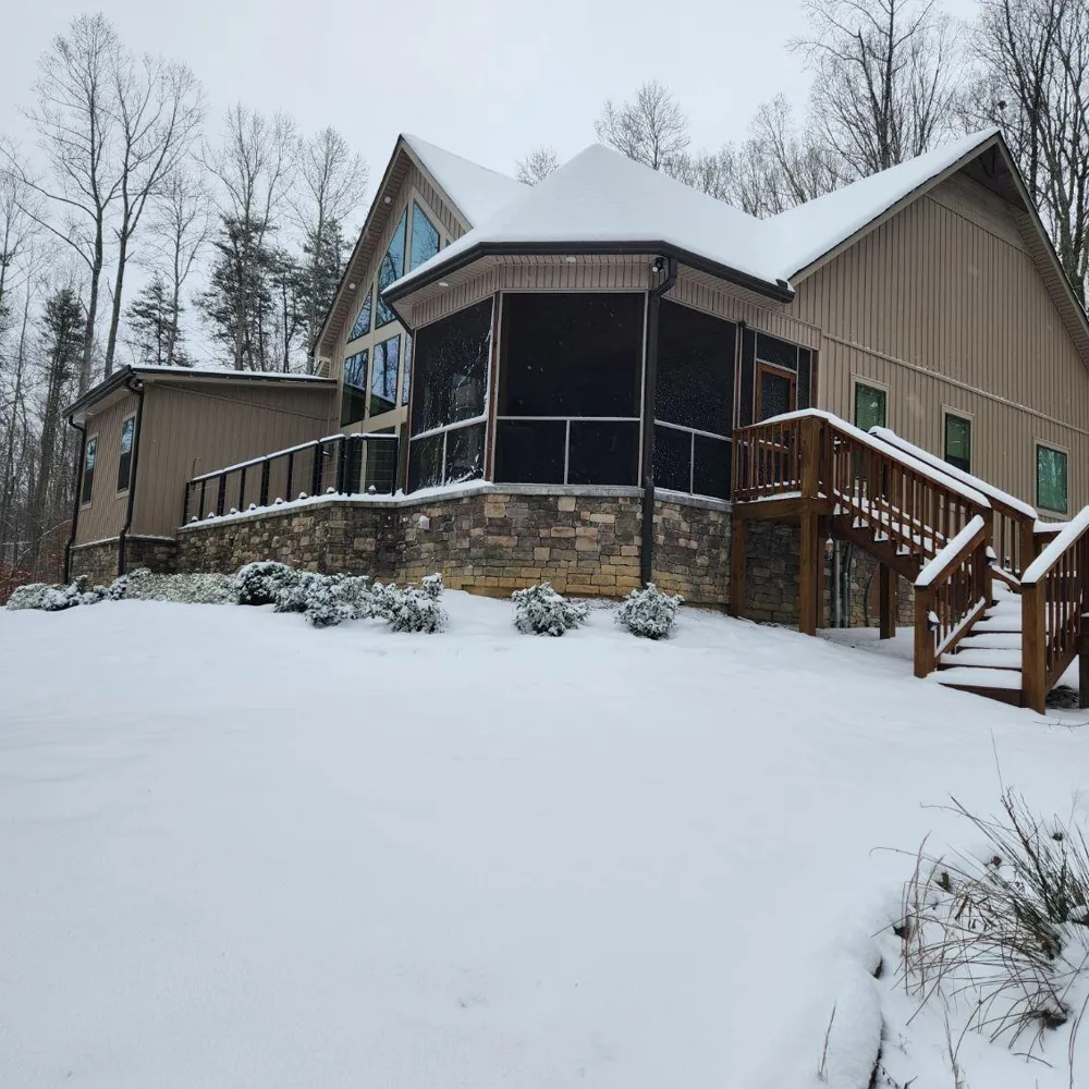 354 Mountain Farms Road Signal Mountain, TN 37377