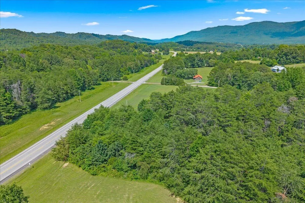 State Highway 310 Etowah, TN 37331