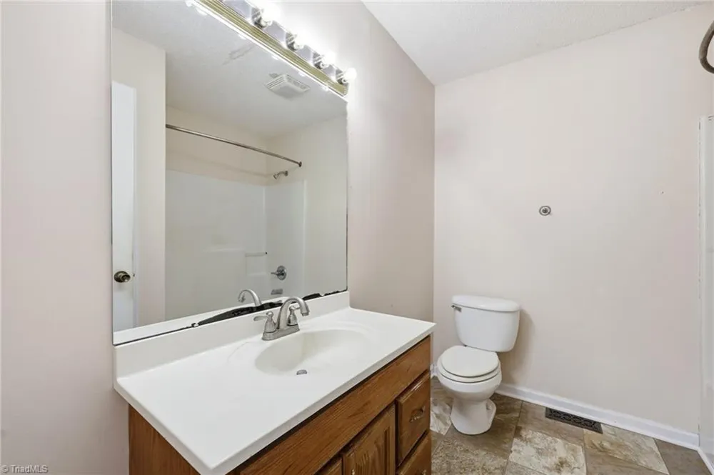 1502 Gibbs Road Reidsville, NC 27320