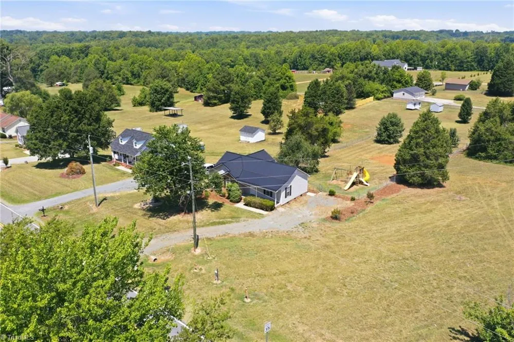 1502 Gibbs Road Reidsville, NC 27320
