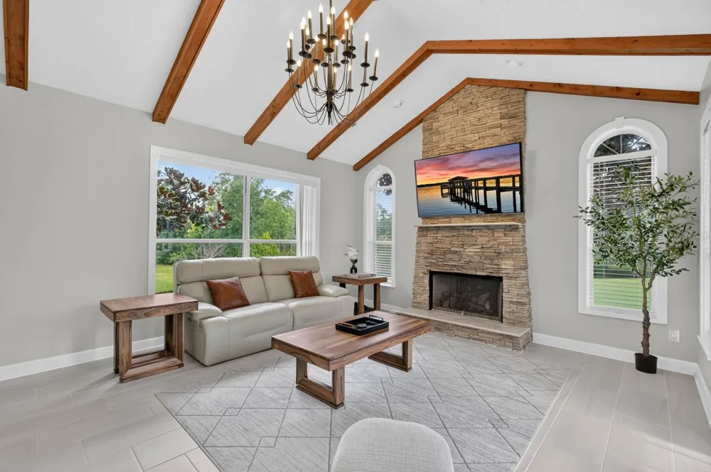 350 FOX HOLLOW FARMS ROAD Pierson, FL 32180