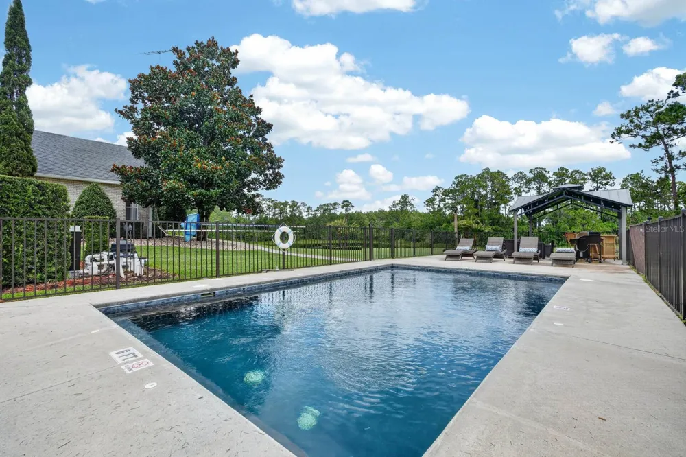 350 FOX HOLLOW FARMS ROAD Pierson, FL 32180