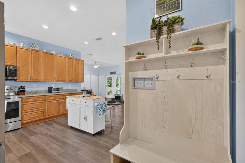 350 FOX HOLLOW FARMS ROAD Pierson, FL 32180