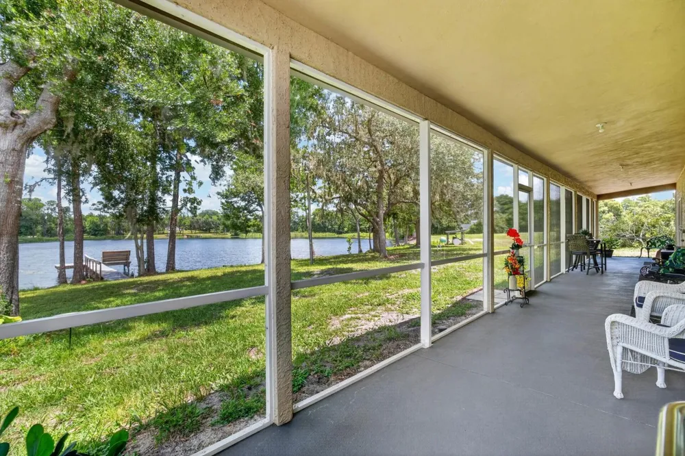 350 FOX HOLLOW FARMS ROAD Pierson, FL 32180
