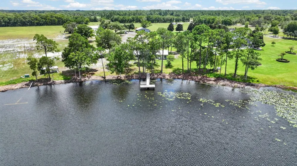 350 FOX HOLLOW FARMS ROAD Pierson, FL 32180