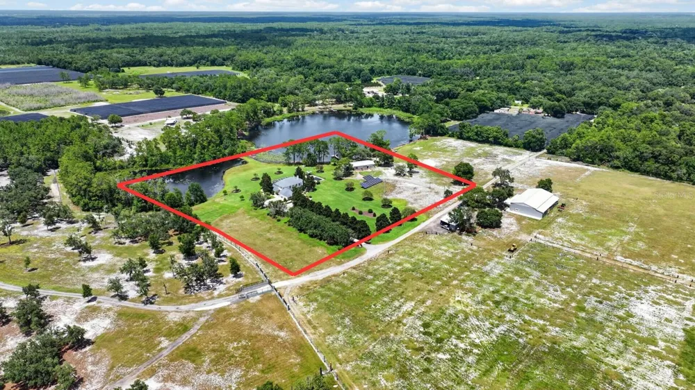 350 FOX HOLLOW FARMS ROAD Pierson, FL 32180
