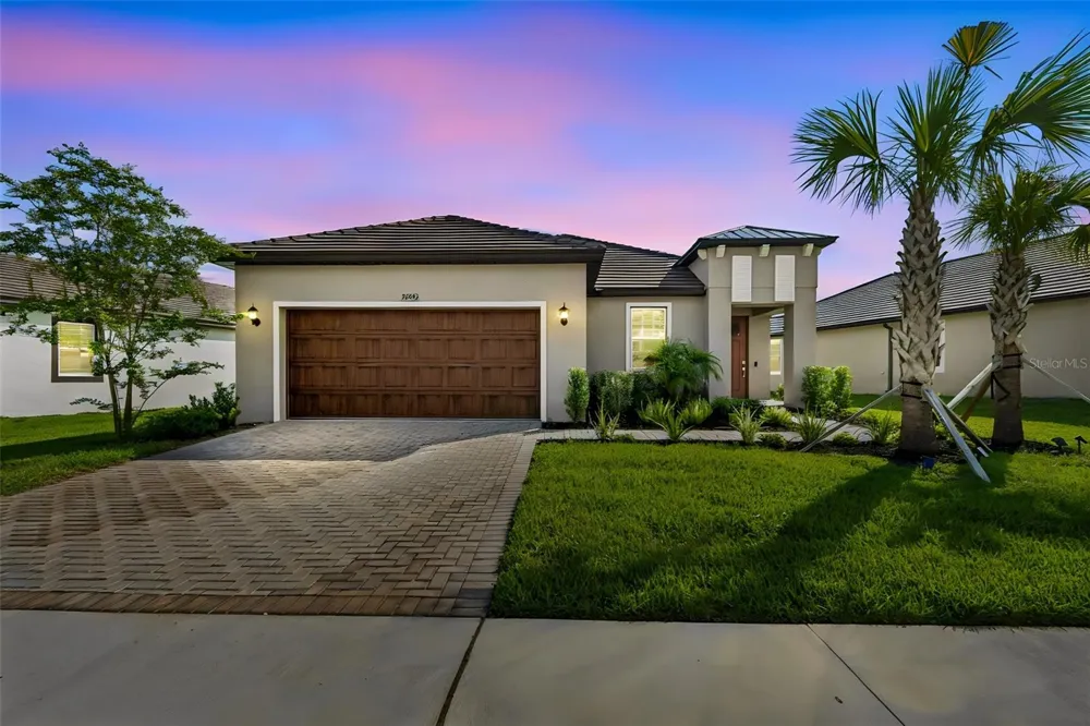 31735 GRIFFIN SANDS LANE San Antonio, FL 33576
