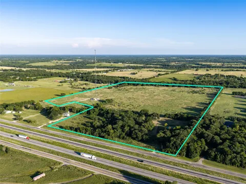 5715 INTERSTATE 30